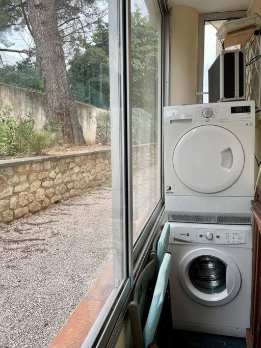 Au Coeur Et Au Calme De Bandol, Parking Et Climatisation Lejlighed Eksteriør billede